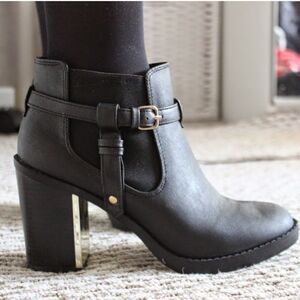 TopShop MINE Black Leather High Heel Ankle Boots